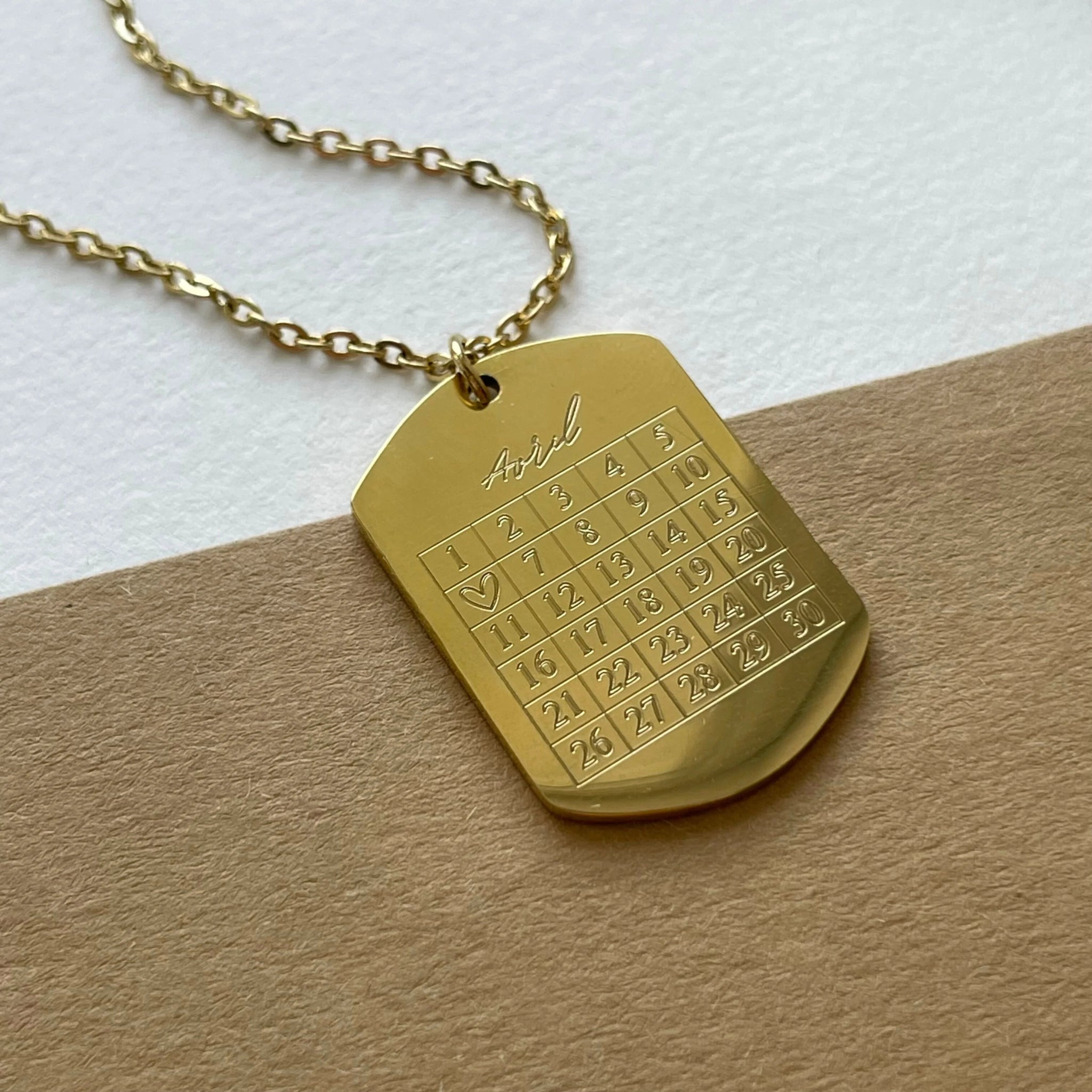 Collier Personnalisé MON CALENDRIER - MAISON DE L'AMOUR