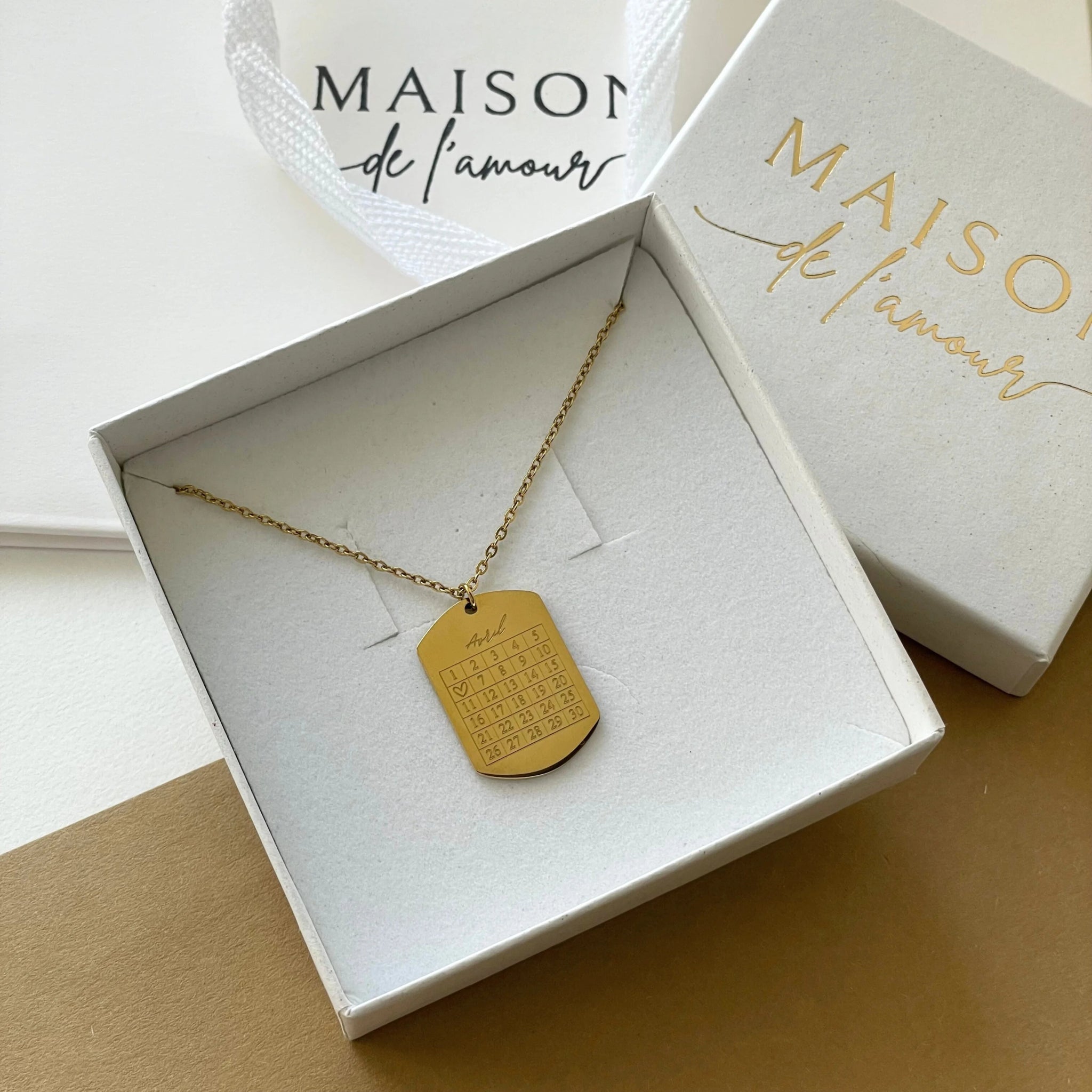 Collier Personnalisé MON CALENDRIER - MAISON DE L'AMOUR
